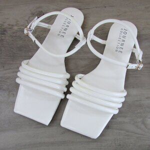 Journee Women's 7.5 Tru Comfort Foam Buckle Multi Strap Lyddea Sandal White